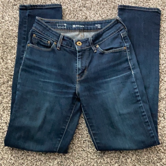 Levi’s Mid Rise Slim Bold a curve Jeans Size 26x30 - Picture 2 of 9